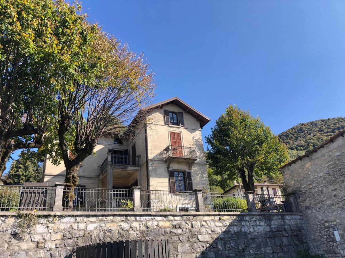 Villa Il Maiale Bianco Bed & Breakfast San Fedele Intelvi Luaran gambar