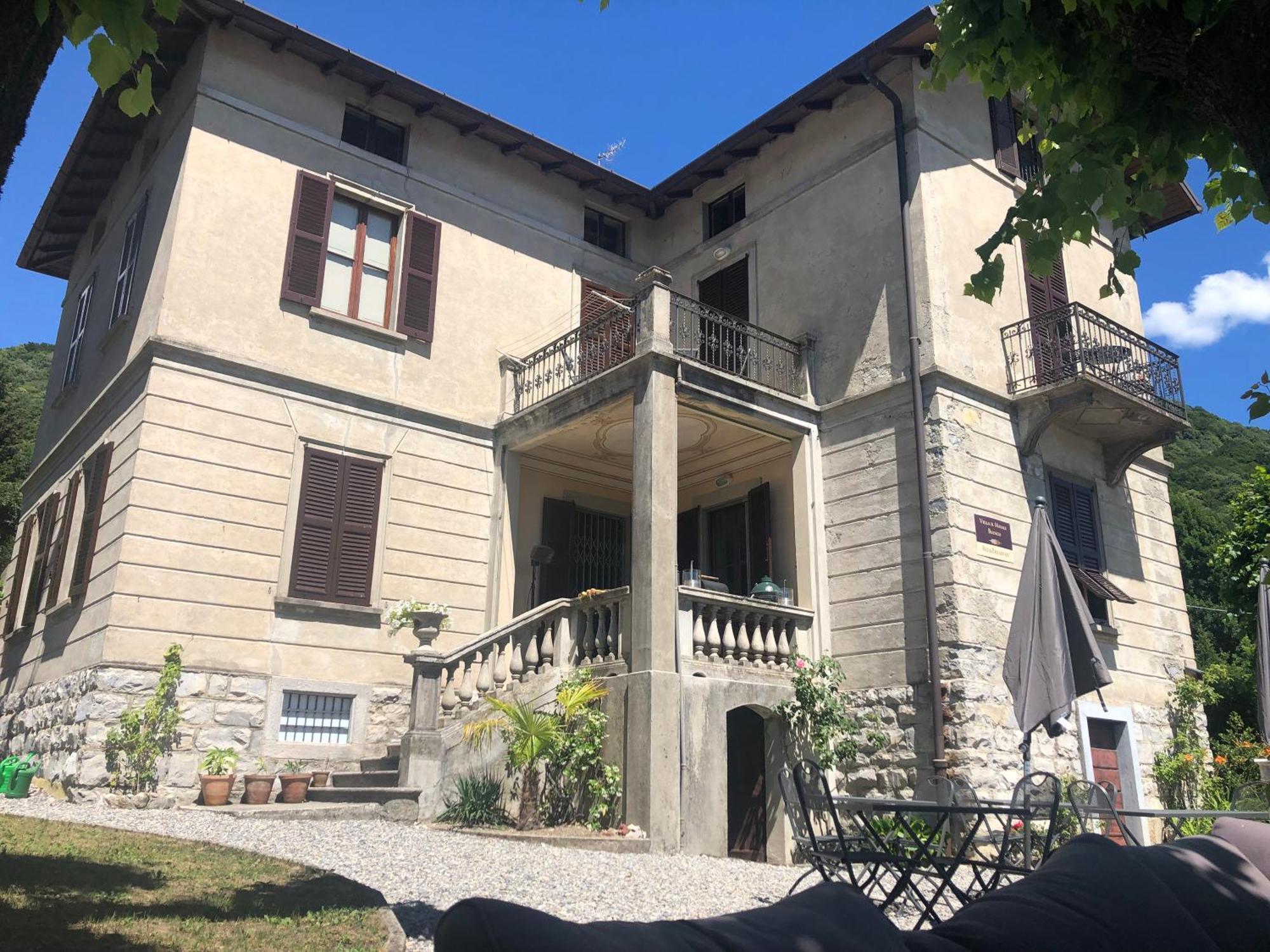 Villa Il Maiale Bianco Bed & Breakfast San Fedele Intelvi Luaran gambar