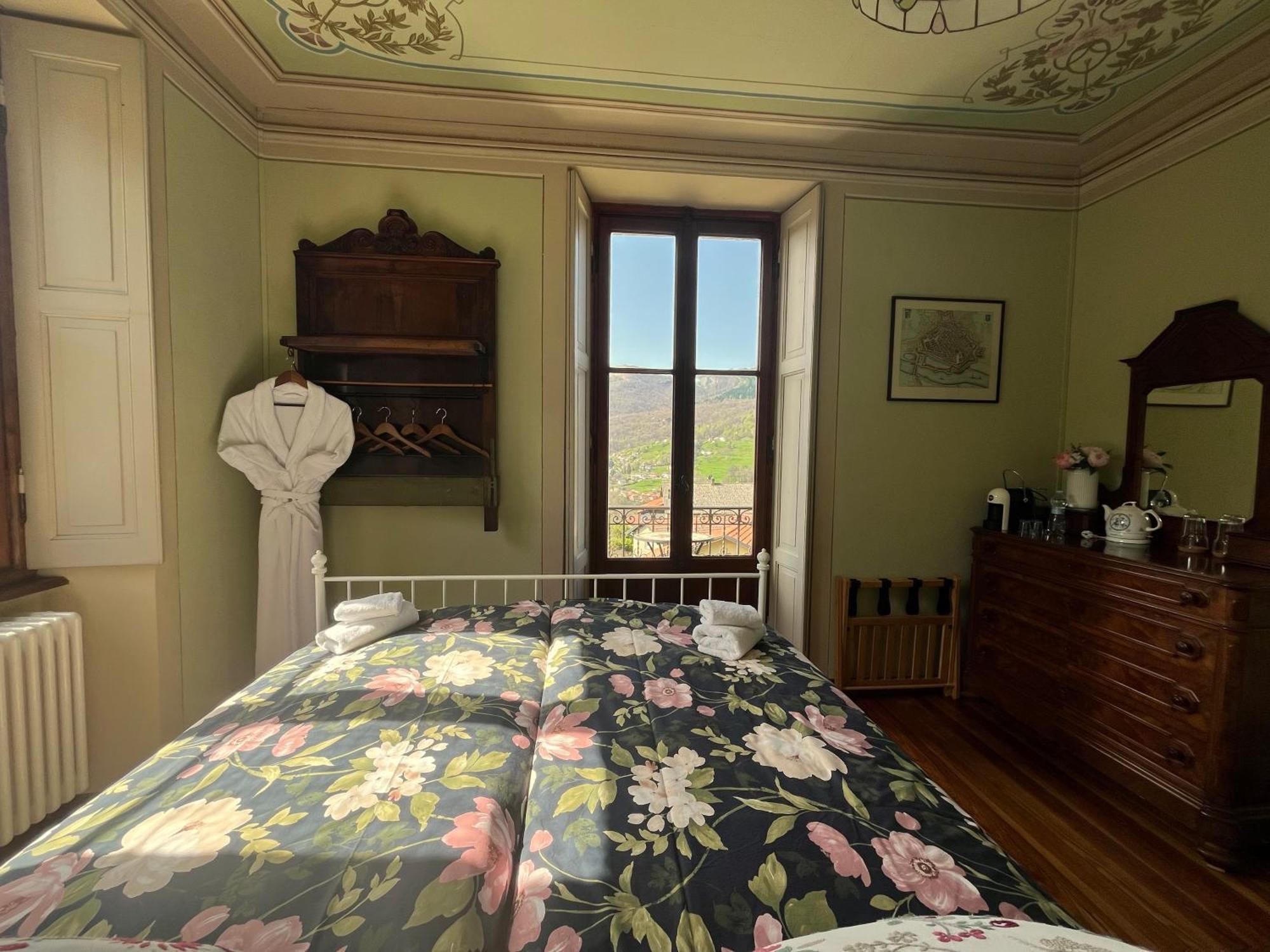 Villa Il Maiale Bianco Bed & Breakfast San Fedele Intelvi Luaran gambar